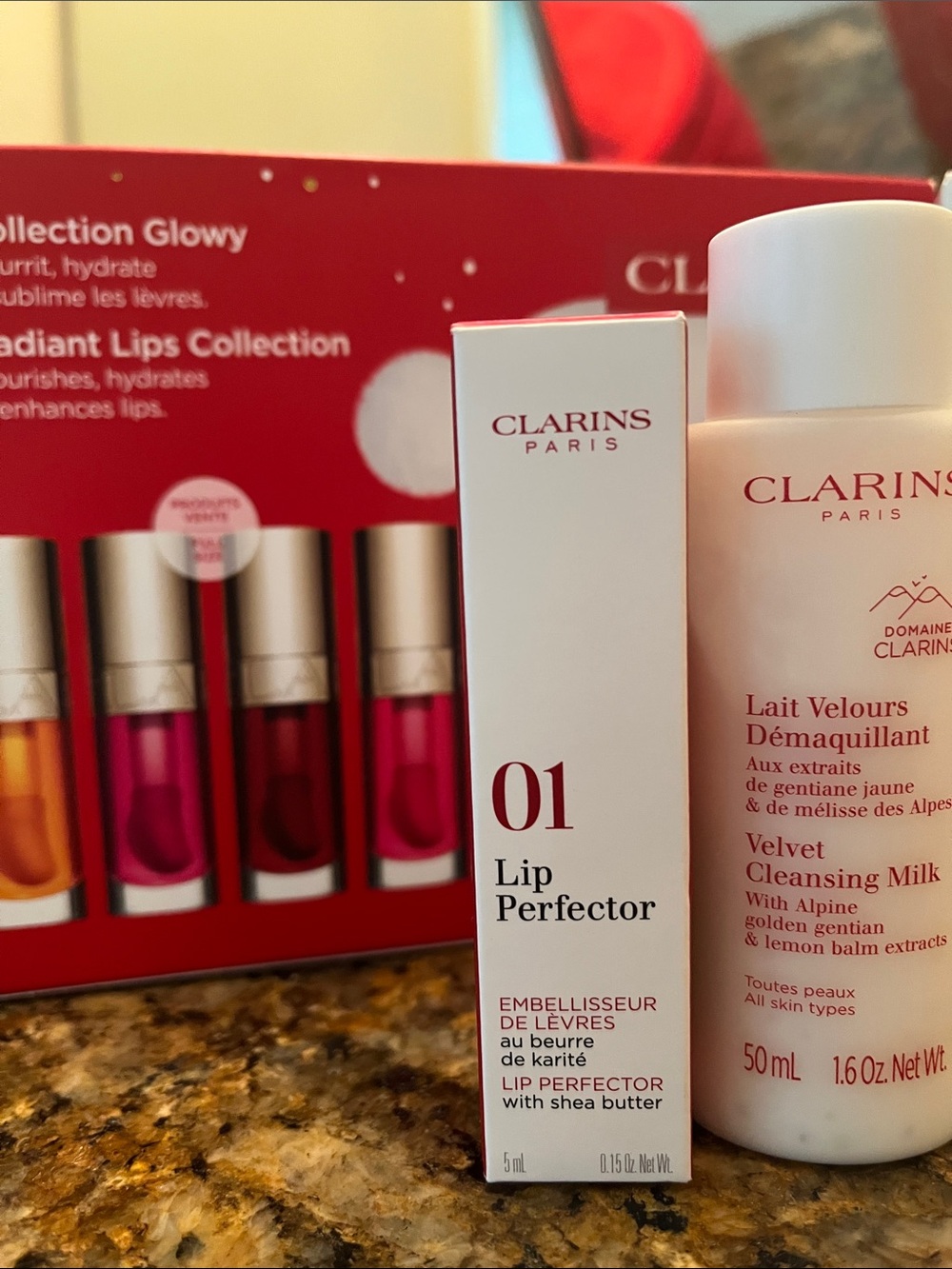 NWT! Clarins skincare bundle (10pc) - Picture 3 of 10